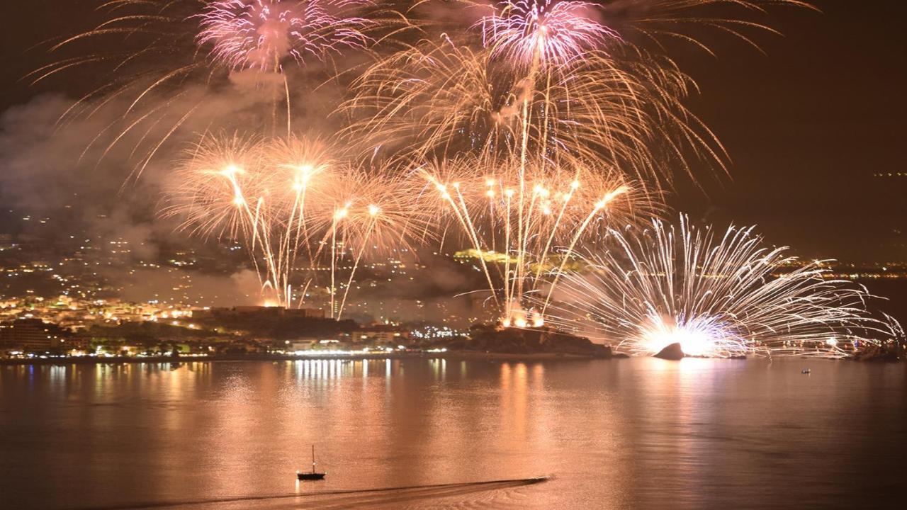 Las Palmeras Almuñécar Екстериор снимка
